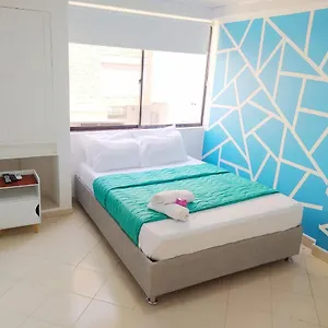 Apto Duplex Cercano Al Centro Y Frente A La Costa , Cartagena Colombia
